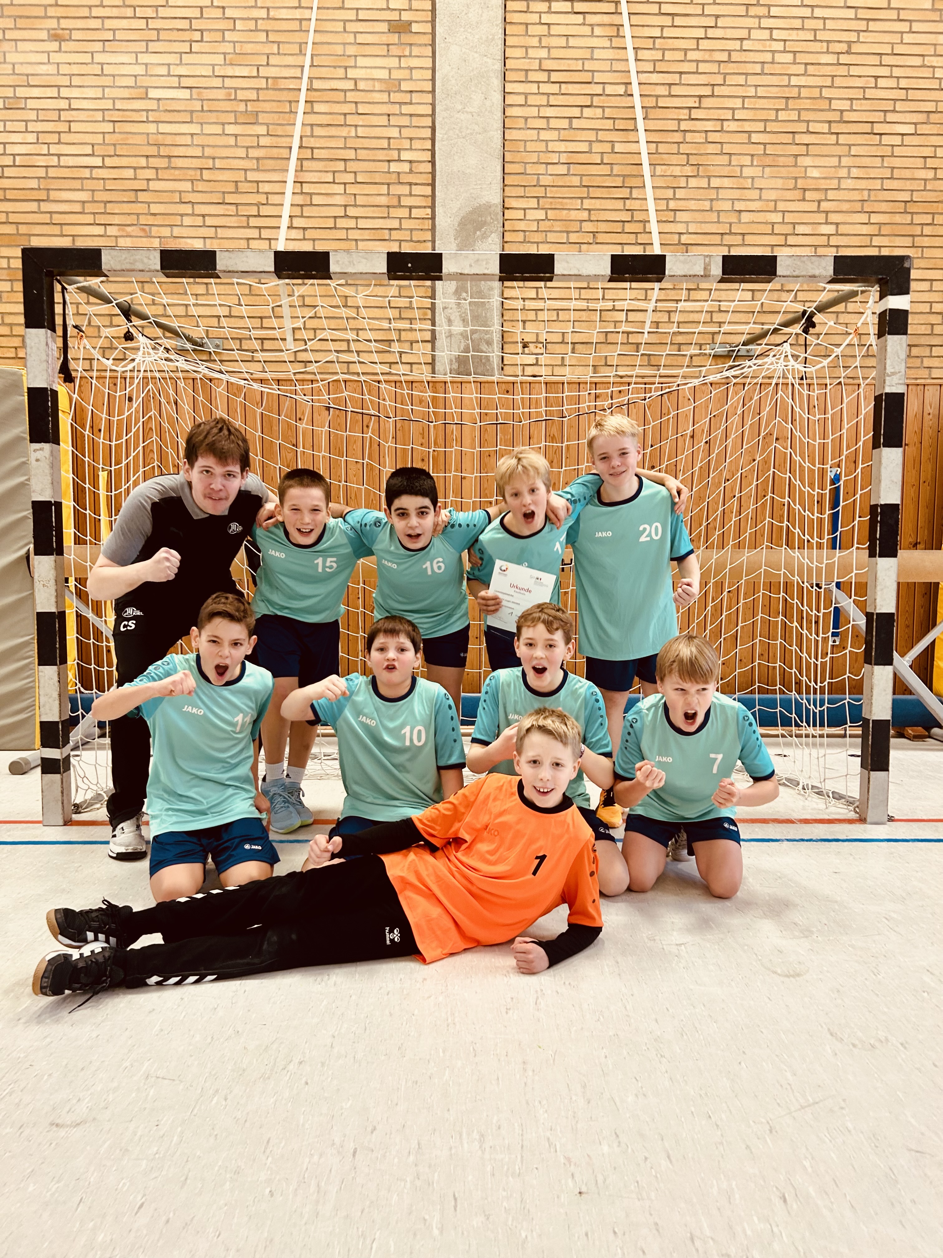 675b4eb370c956.25184964_Handball 24.jpeg