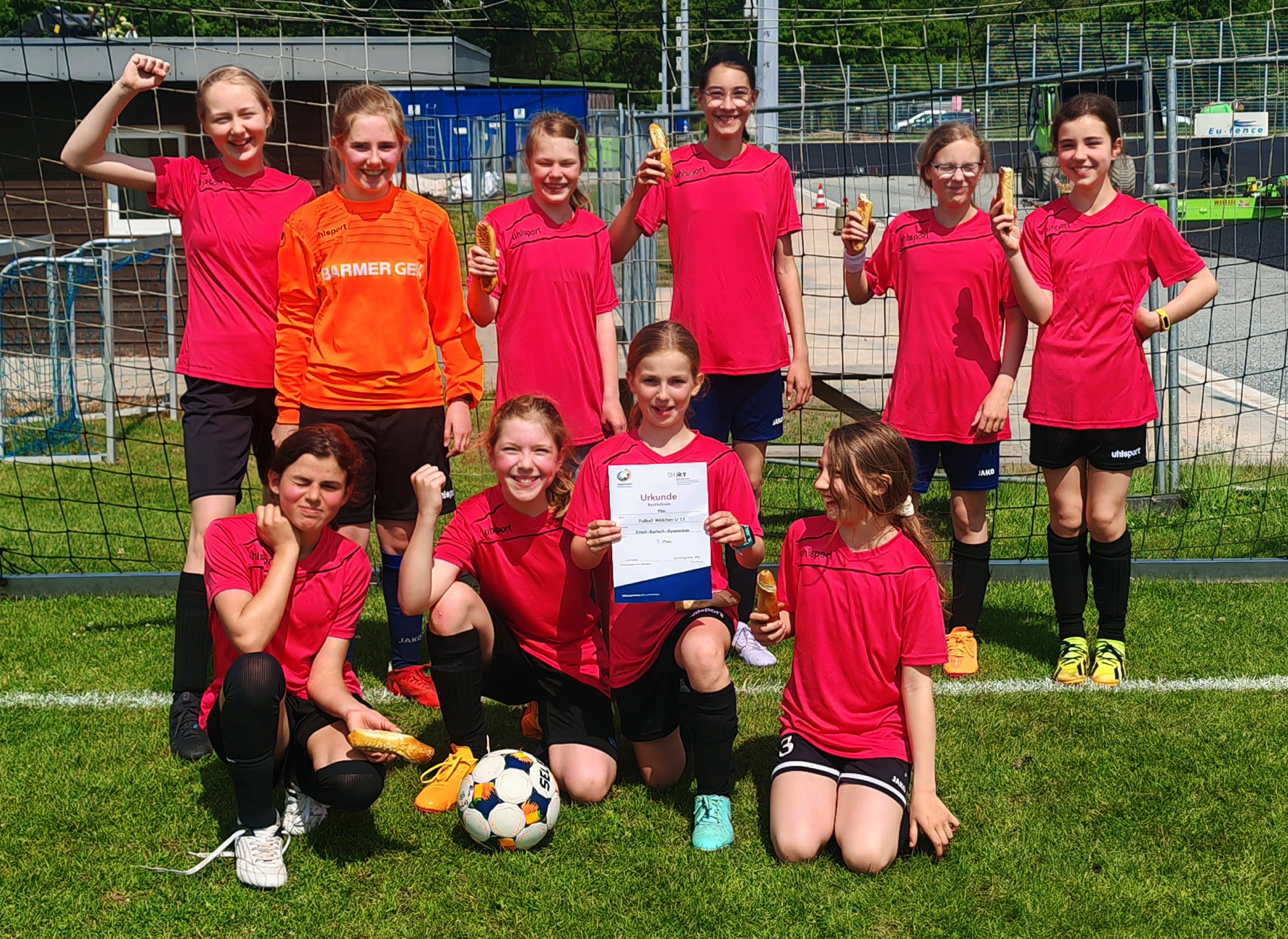 68592e53805377.68764849_U13 - Bezirksentscheid Mädchen.jpg