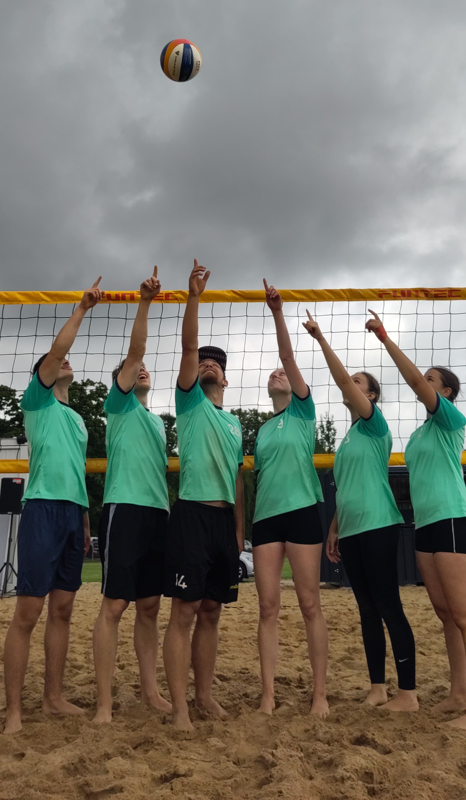 6877979fedb036.85038318_Volleyball_Bild.jpg